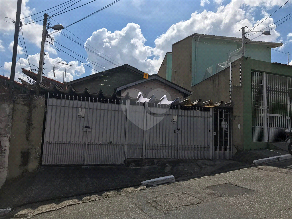 CASA TÉRREA em SAÚDE