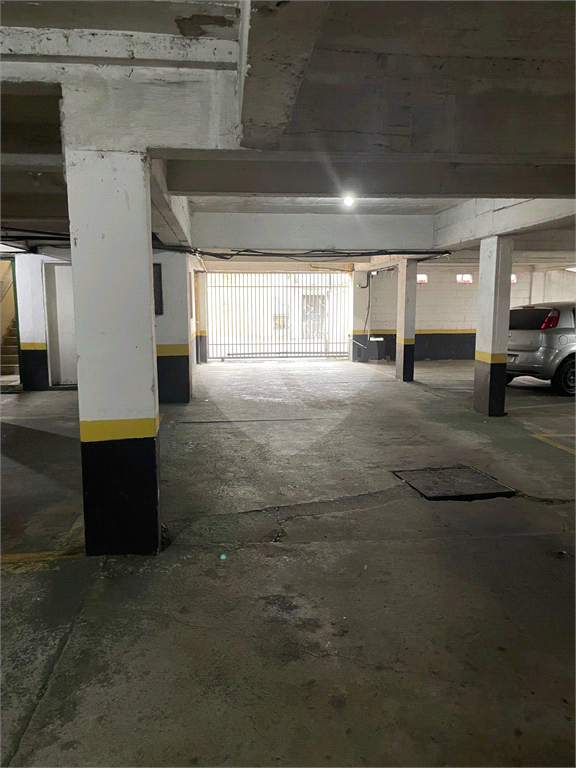 Apartamento 2 dormitorios, uma vaga, com 69 m² 