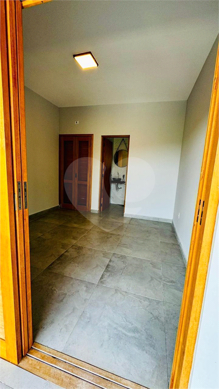 Casa de Condomínio à venda com 4 quartos, 300m² - Foto 31