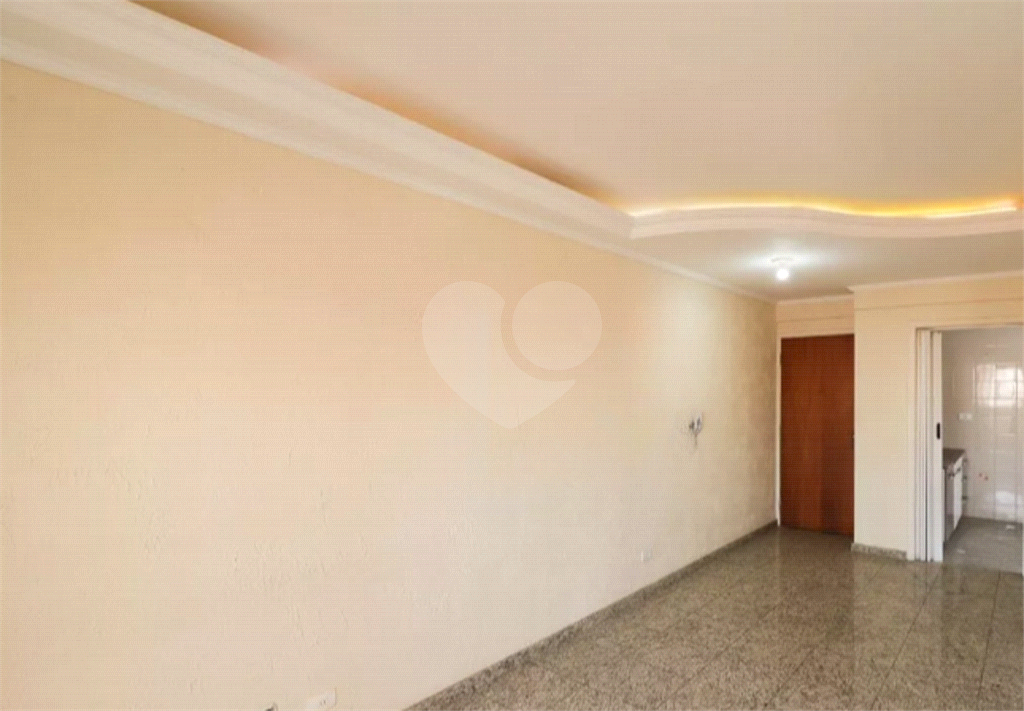 APARTAMENTO em TUCURUVI