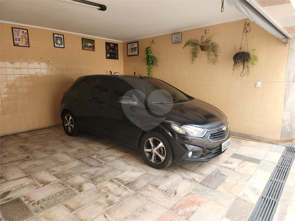 Vende Excelente Casa Térrea Jardim São Paulo ZN 3 quartos 2 suítes 5 vagas área gourmet. 