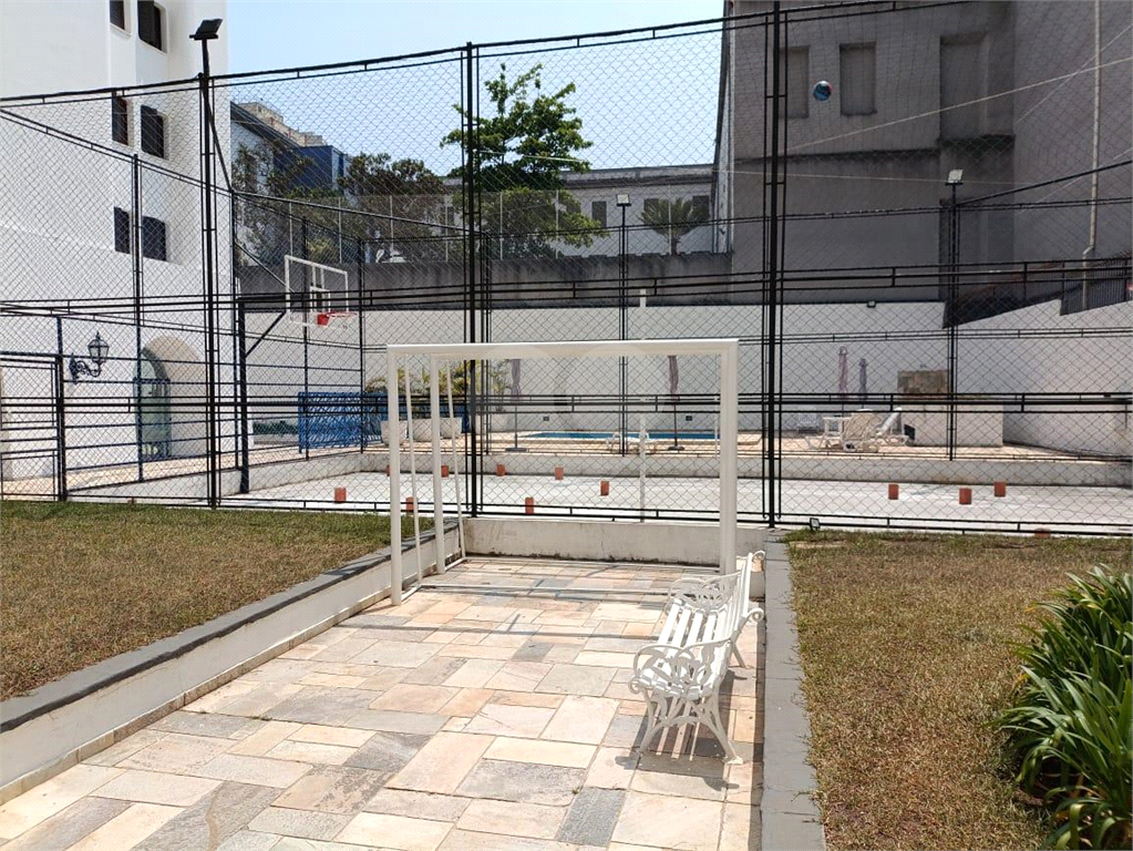 APARTAMENTO em SANTANA