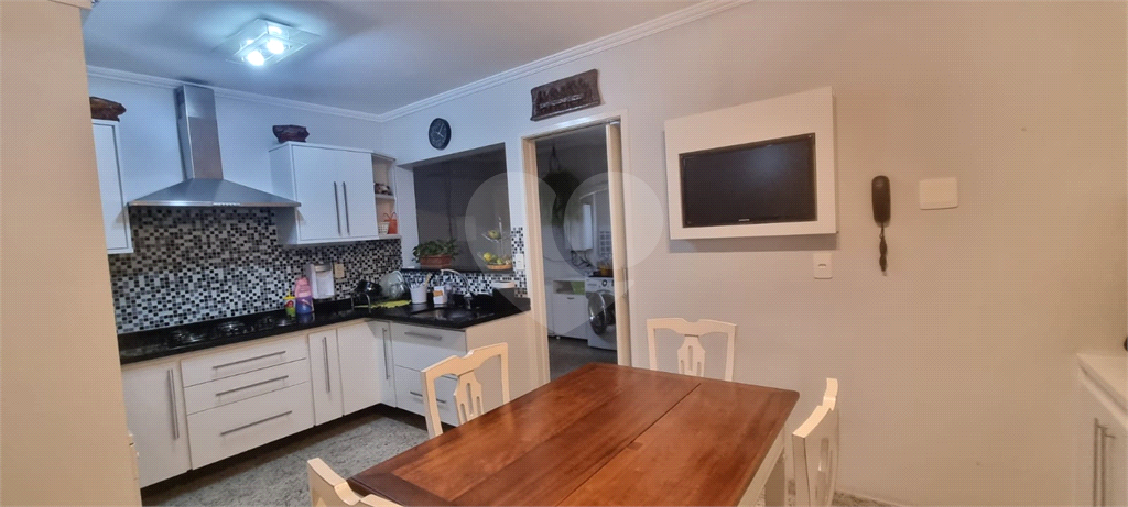 APARTAMENTO em SANTANA