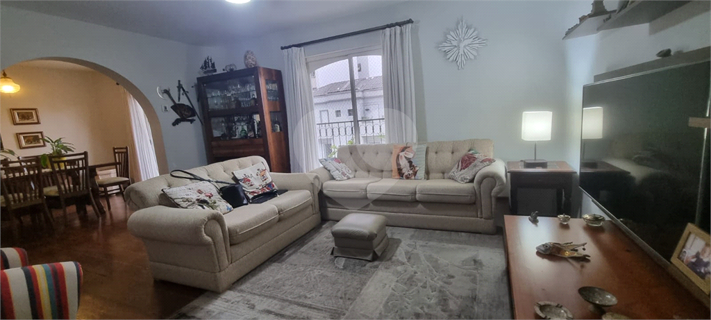 APARTAMENTO em SANTANA