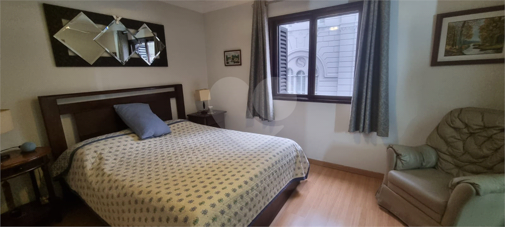 APARTAMENTO em SANTANA