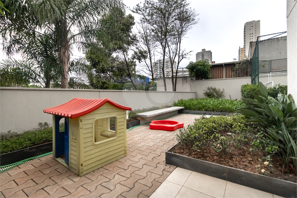 Apartamento- Saúde - 2 Dormitórios - 1 Suíte - 2 Banheiros - 1 Vaga - Venda