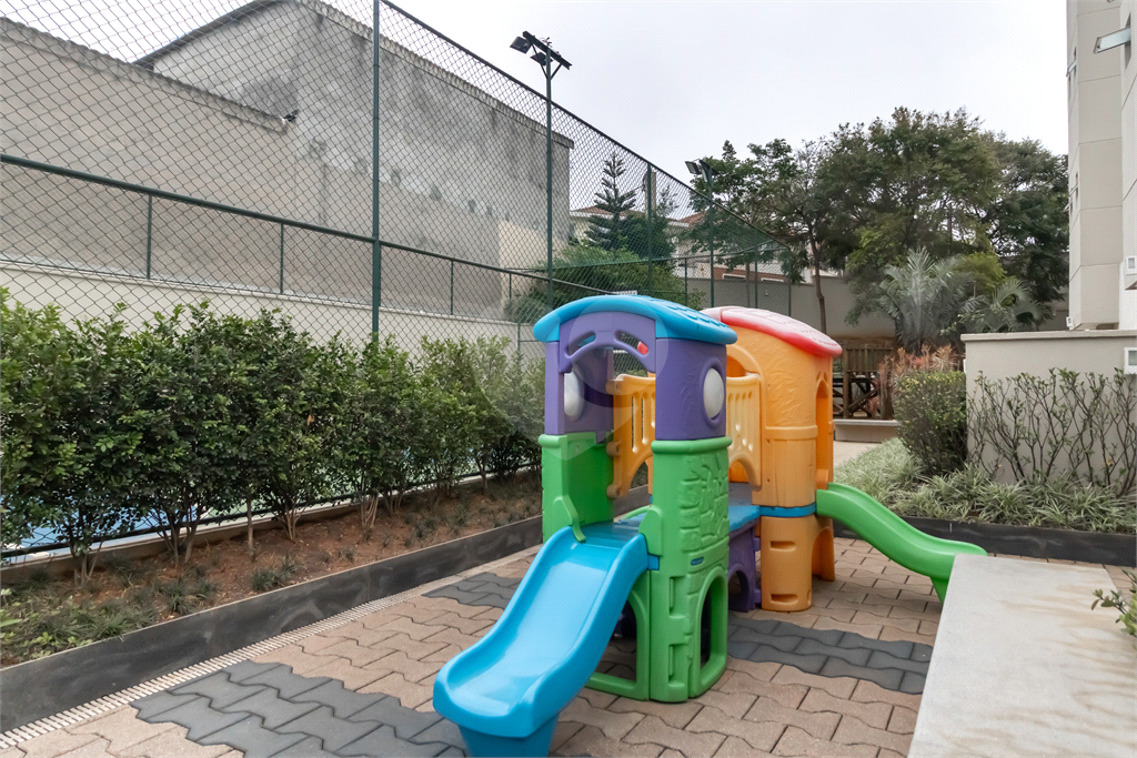 Apartamento- Saúde - 2 Dormitórios - 1 Suíte - 2 Banheiros - 1 Vaga - Venda
