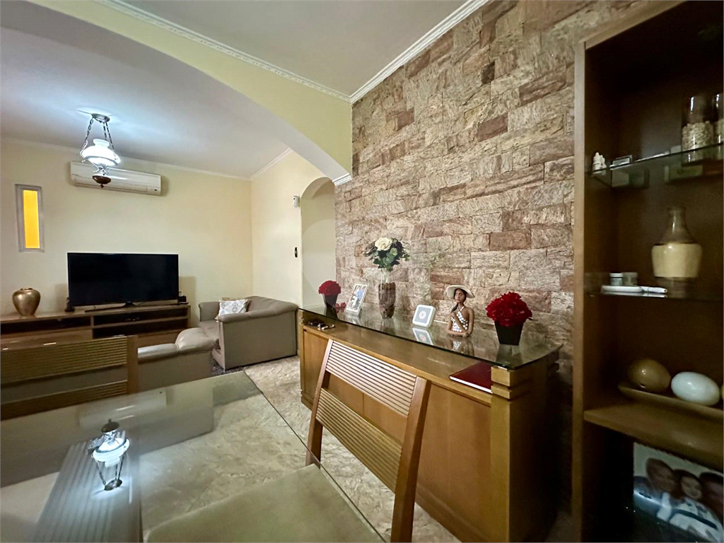 CASA em VILA ROSÁLIA
