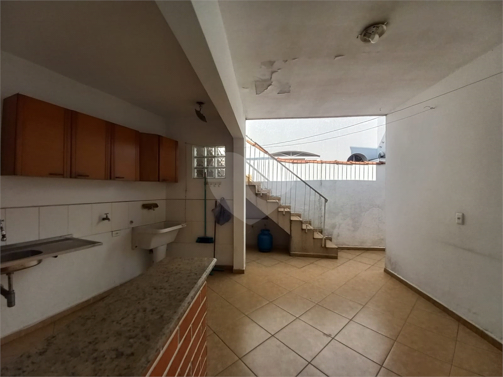 Oportunidade - Sobrado Amplo com 3 dormitórios e 3 vagas - Vila Maria