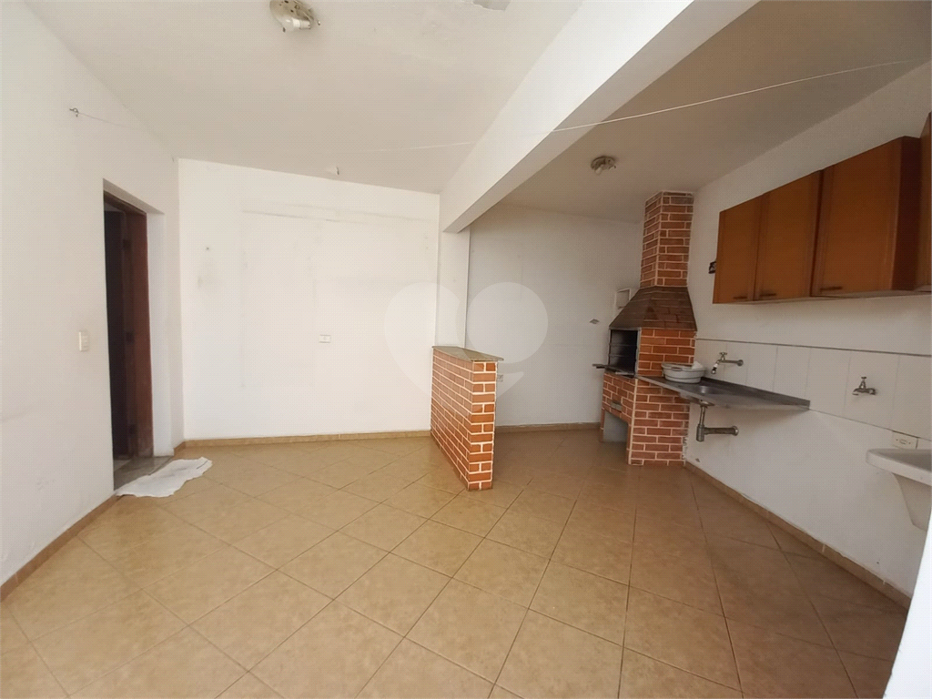 Oportunidade - Sobrado Amplo com 3 dormitórios e 3 vagas - Vila Maria