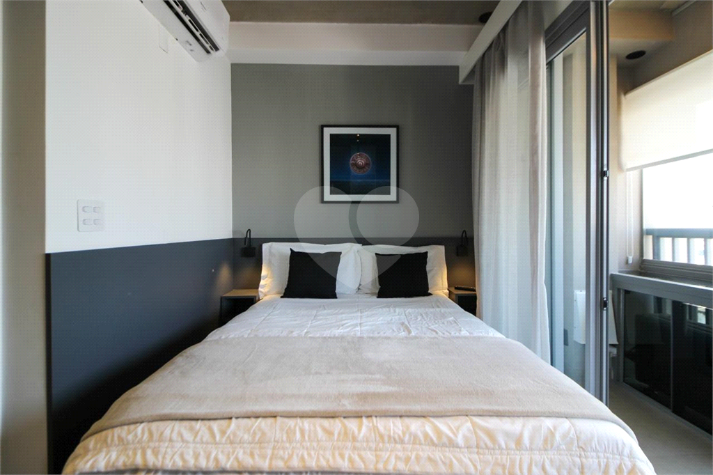 APARTAMENTO em JARDIM PAULISTA