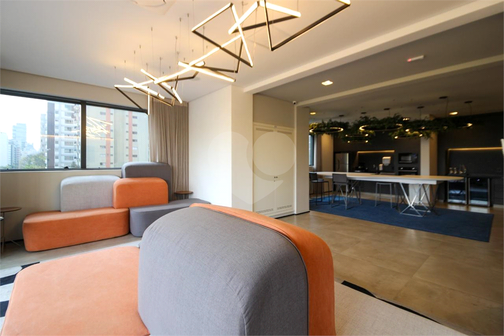 APARTAMENTO em JARDIM PAULISTA