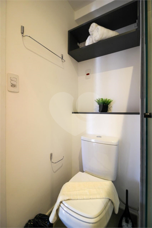 APARTAMENTO em JARDIM PAULISTA