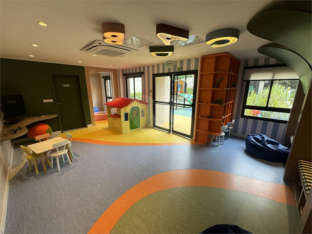 APARTAMENTO em SANTANA