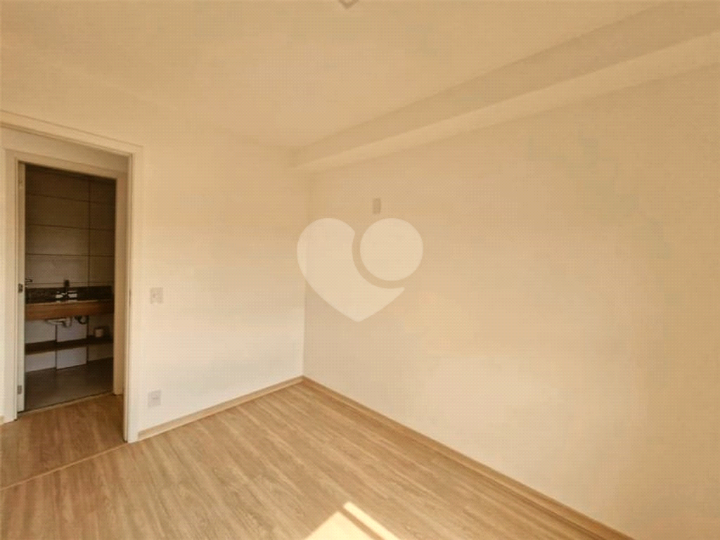 APARTAMENTO em SANTANA