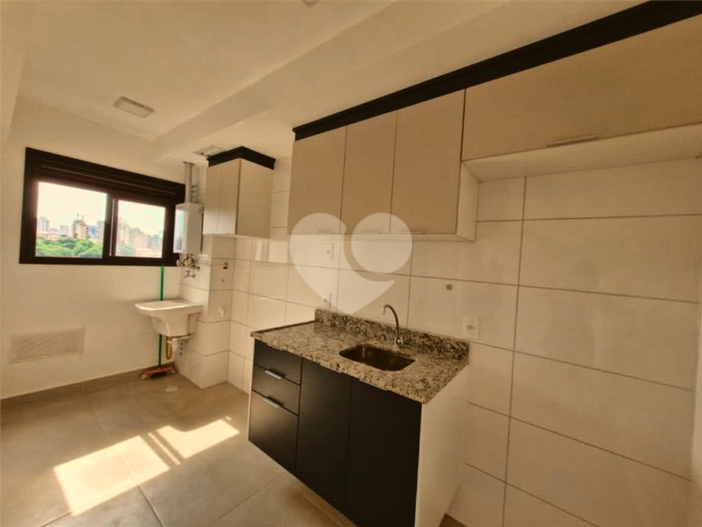 APARTAMENTO em SANTANA