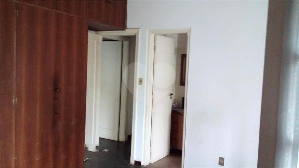 Salão comercial 