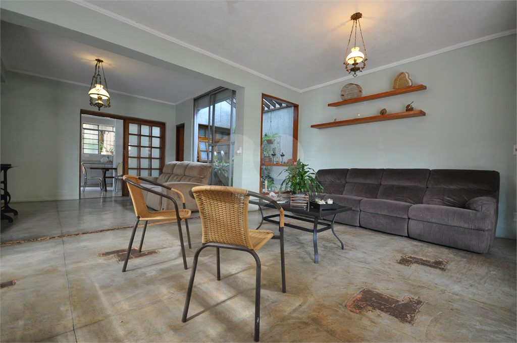 Casa, 5 quartos, 258 m² - Foto 2