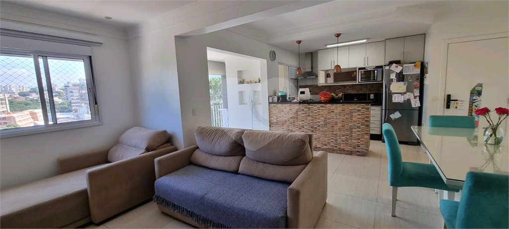 APARTAMENTO em VILA GUILHERME