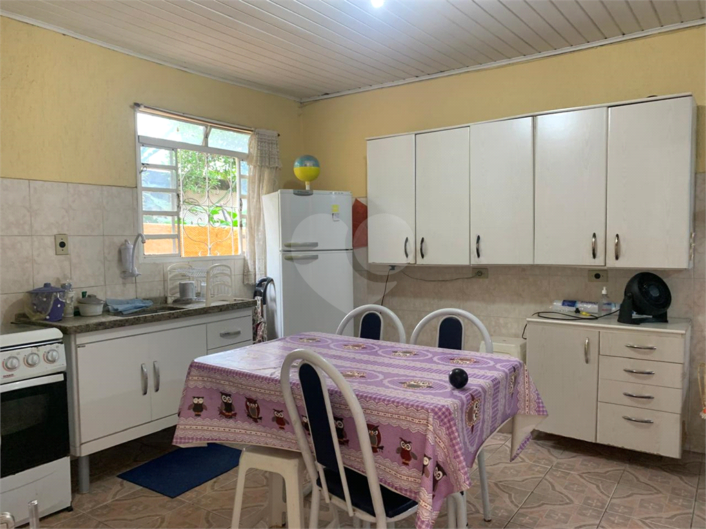 Casa à venda com 1 quarto, 240m² - Foto 9