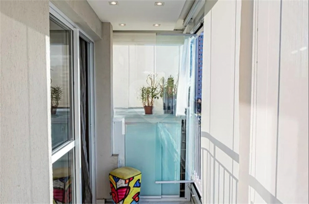 APARTAMENTO em CASA VERDE