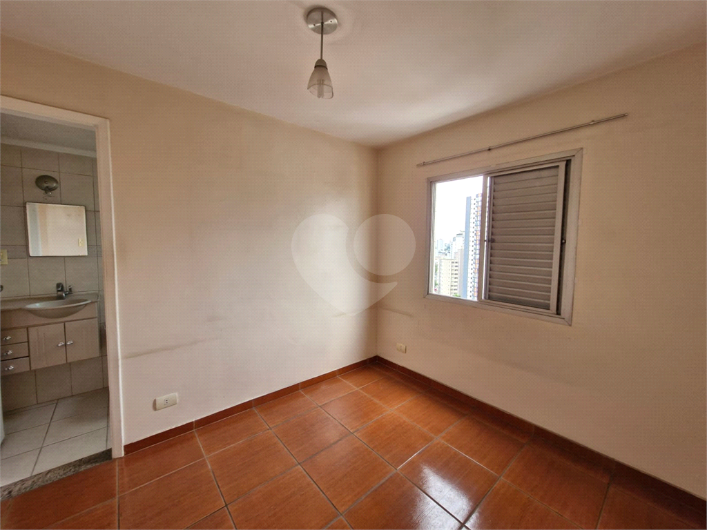 Apartamento à venda com 3 quartos, 70m² - Foto 15