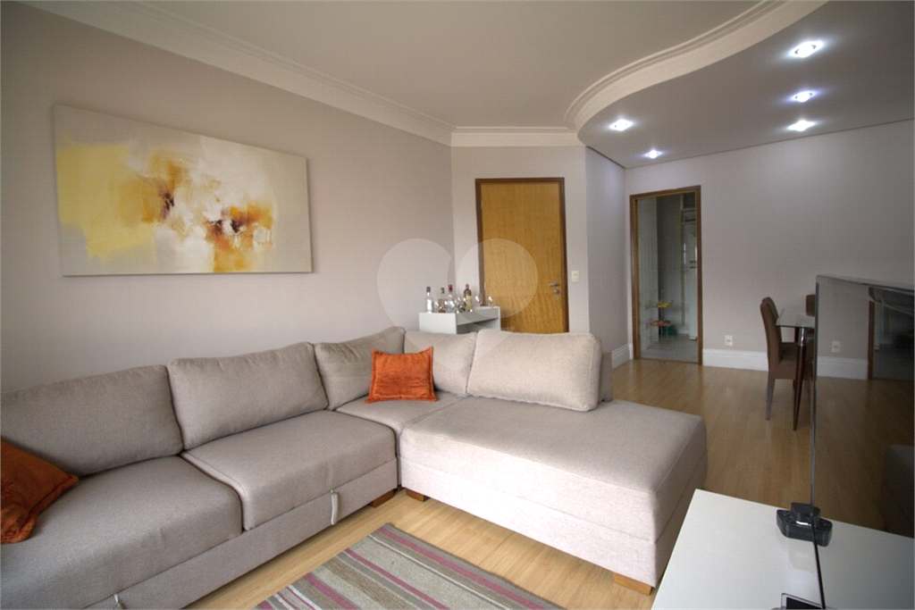 Apartamento à venda com 3 quartos, 104m² - Foto 18