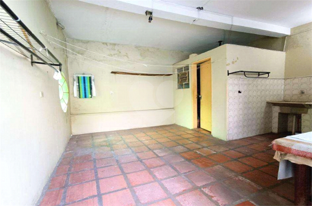 SOBRADO em VILA ROSÁLIA