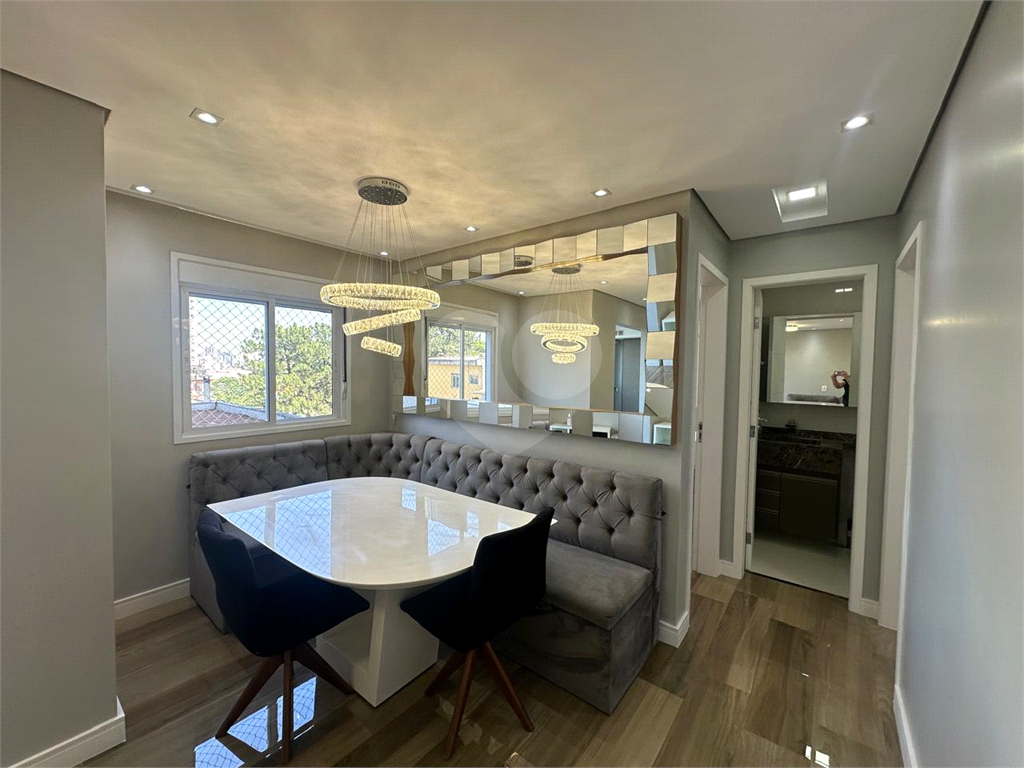 APARTAMENTO em TUCURUVI