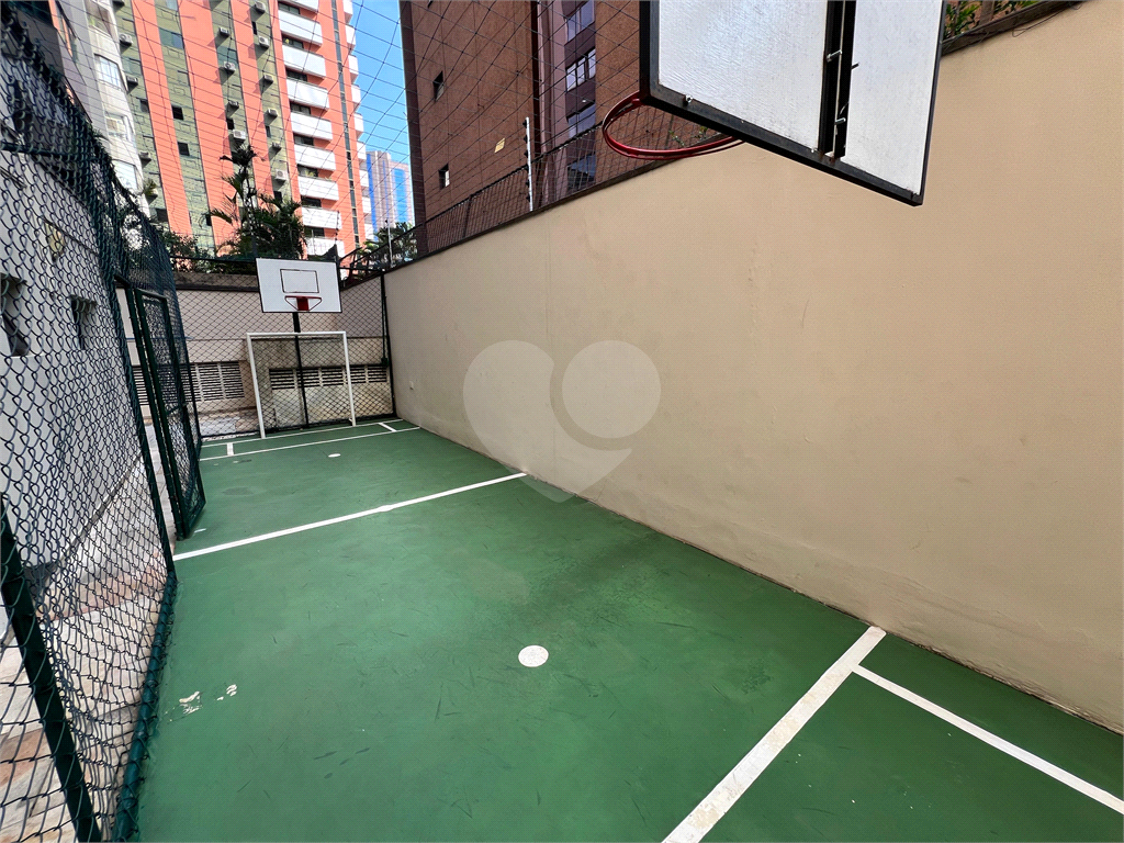 APARTAMENTO em JARDIM EUROPA