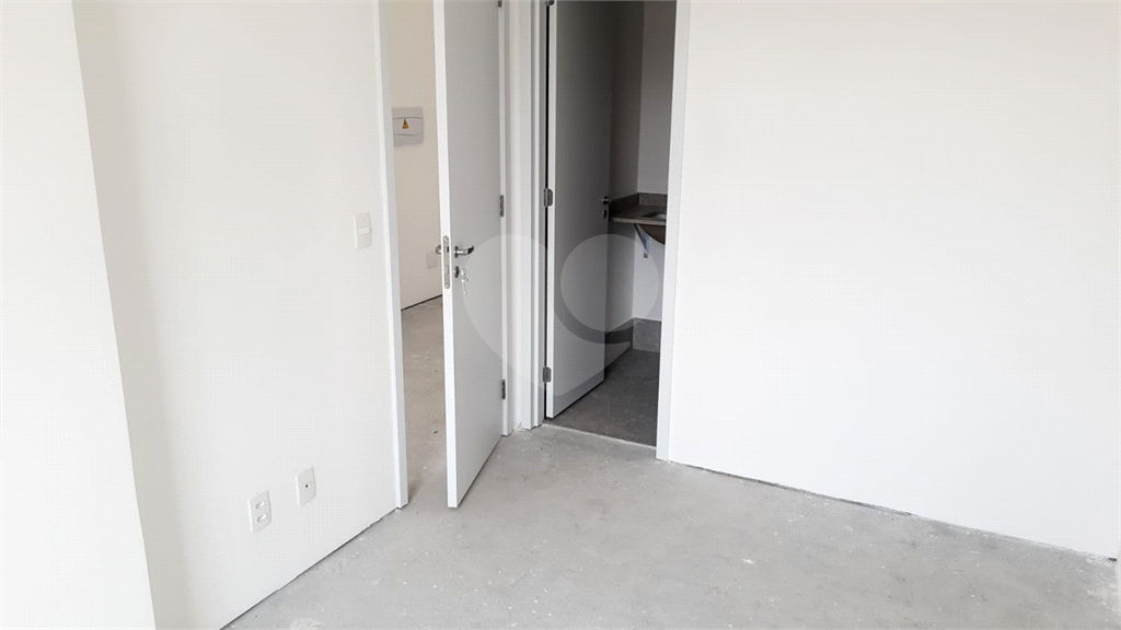 Apartamento Tipo Studio com 01 Quarto Suíte. Sala com terreço. Em Pinheiros