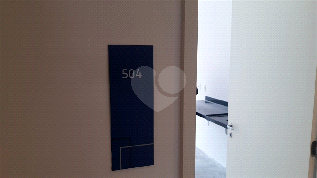 Apartamento Tipo Studio com 01 Quarto Suíte. Sala com terreço. Em Pinheiros