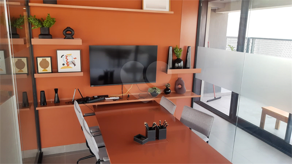 Apartamento Tipo Studio com 01 Quarto Suíte. Sala com terreço. Em Pinheiros