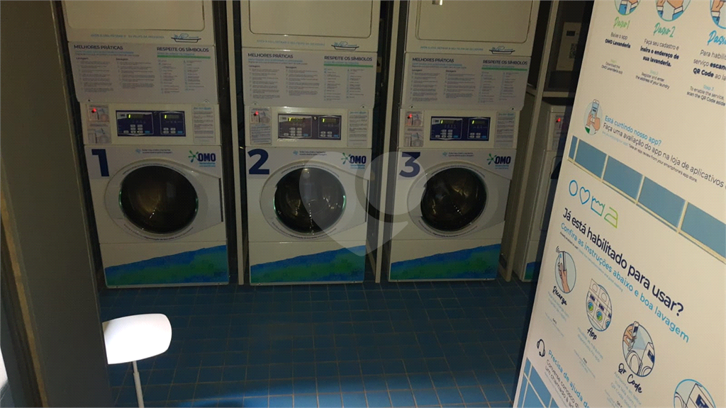 Apartamento Tipo Studio com 01 Quarto Suíte. Sala com terreço. Em Pinheiros