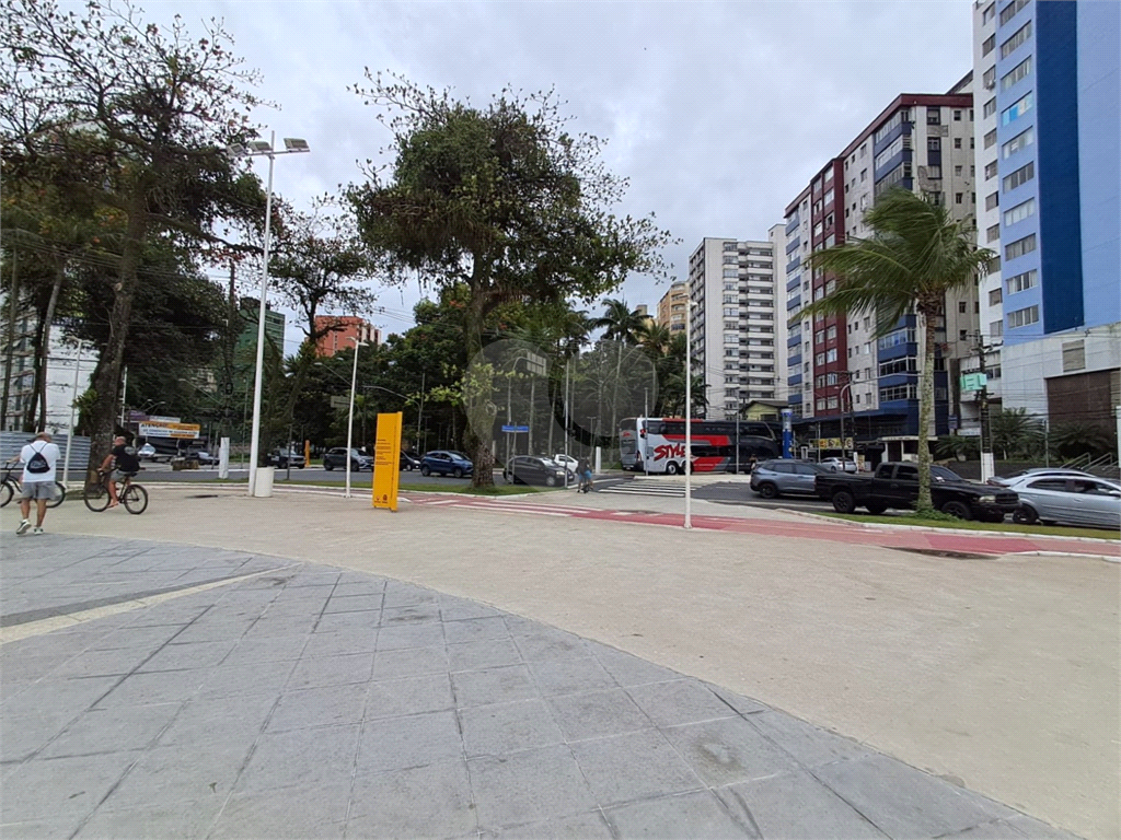 APARTAMENTO À VENDA |  35 m² | 1 DORMITÓRIO | NO CENTRO DE SÃO VICENTE/SP! 