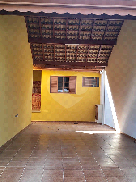 Casa à venda com 4 quartos, 227m² - Foto 11