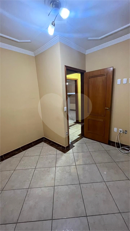 Casa à venda com 3 quartos, 116m² - Foto 12