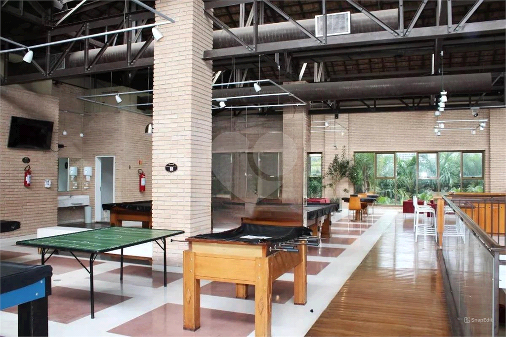 Apartamento Guardem completamente mobiliado com 2 vagas, quintal amplo