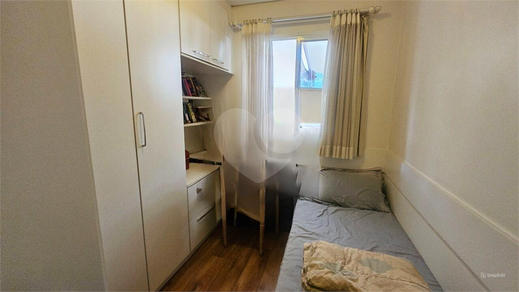 Apartamento Guardem completamente mobiliado com 2 vagas, quintal amplo