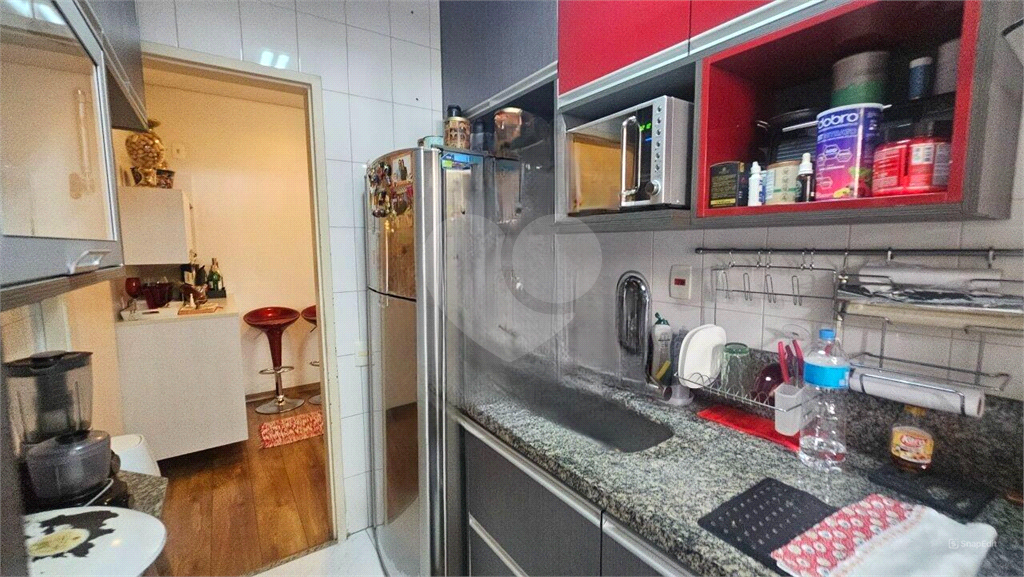 Apartamento Guardem completamente mobiliado com 2 vagas, quintal amplo
