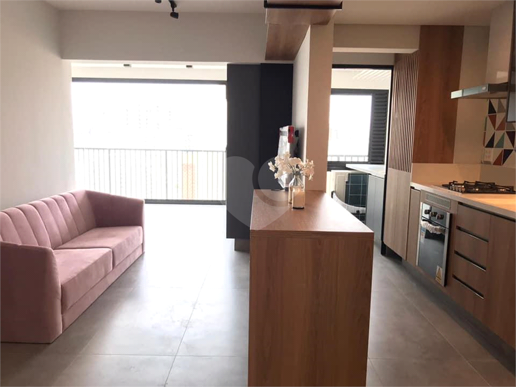 APARTAMENTO em BARRA FUNDA