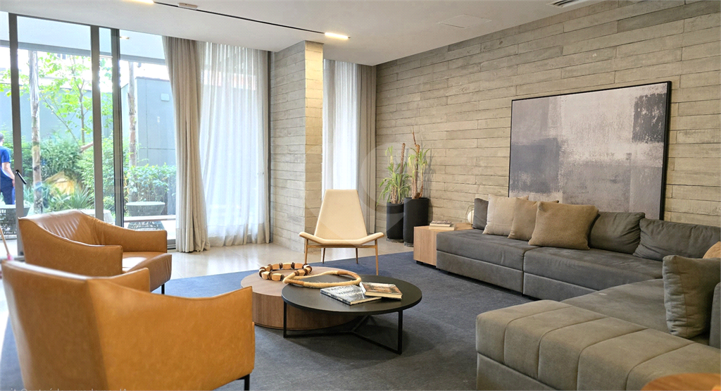 Apartamento Studio para venda com 1 dormitório na CONSOLAÇÃO.