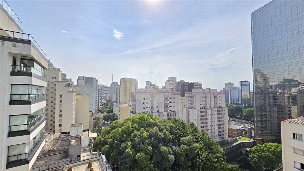 Apartamento Studio para venda com 1 dormitório na CONSOLAÇÃO.