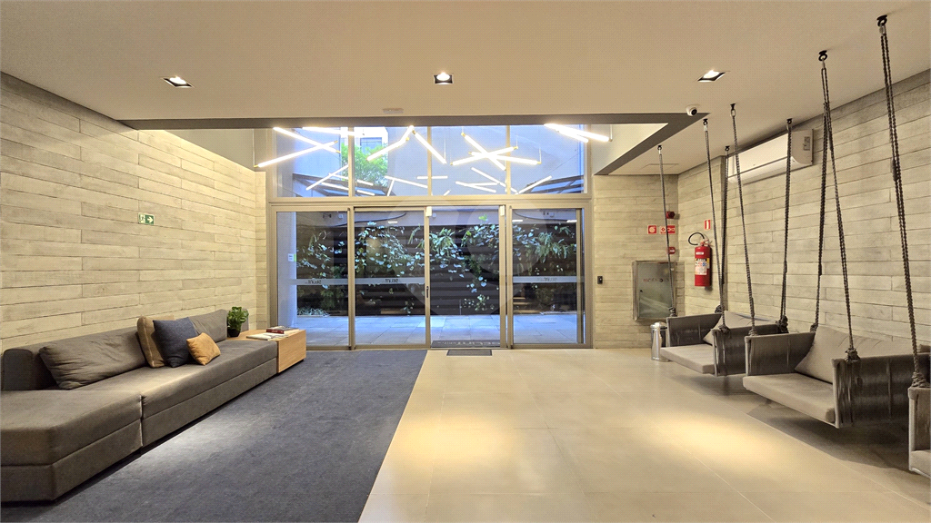 Apartamento Studio para venda com 1 dormitório na CONSOLAÇÃO.