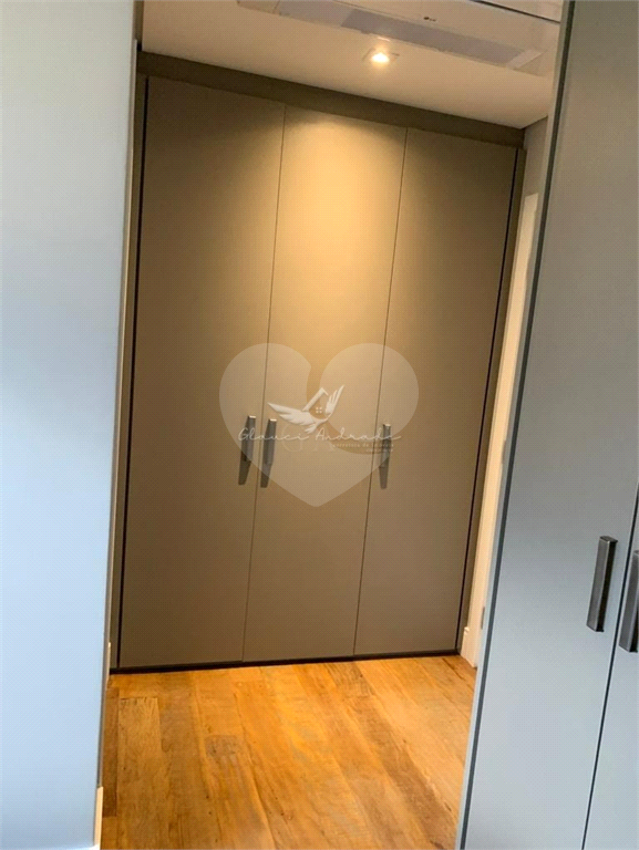 Apartamento à venda com 4 quartos, 296m² - Foto 15