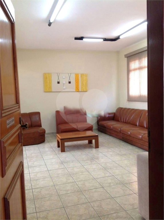 Apartamento à venda com 3 quartos, 120m² - Foto 19