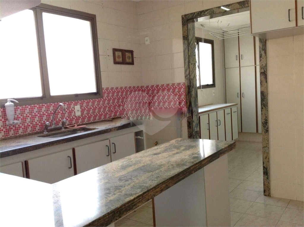 Apartamento à venda com 3 quartos, 120m² - Foto 7