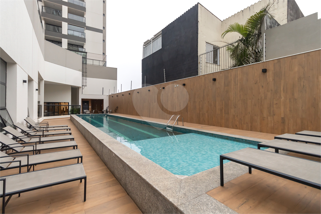 Apartamento - Saúde - 2 Dormitórios - 1 Suílte - 2 Banheiros - 1 Vaga - Venda
