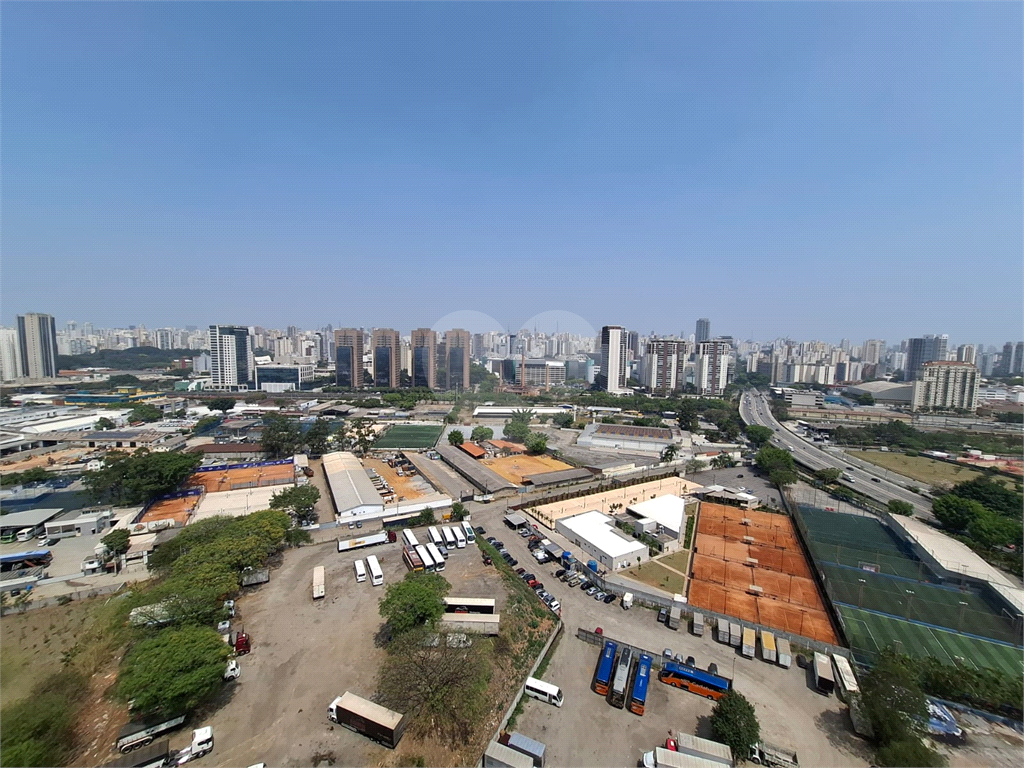 Sala comercial na Barra Funda. com vaga de garagem