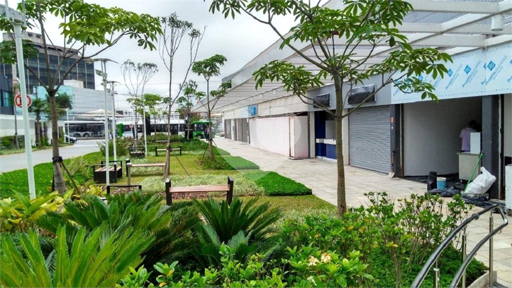 Sala comercial na Barra Funda. com vaga de garagem